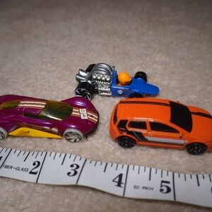 Hot Wheels Crescendo,Volkswagen Golf,Tooned Headstarter, Bundle (3) Cars